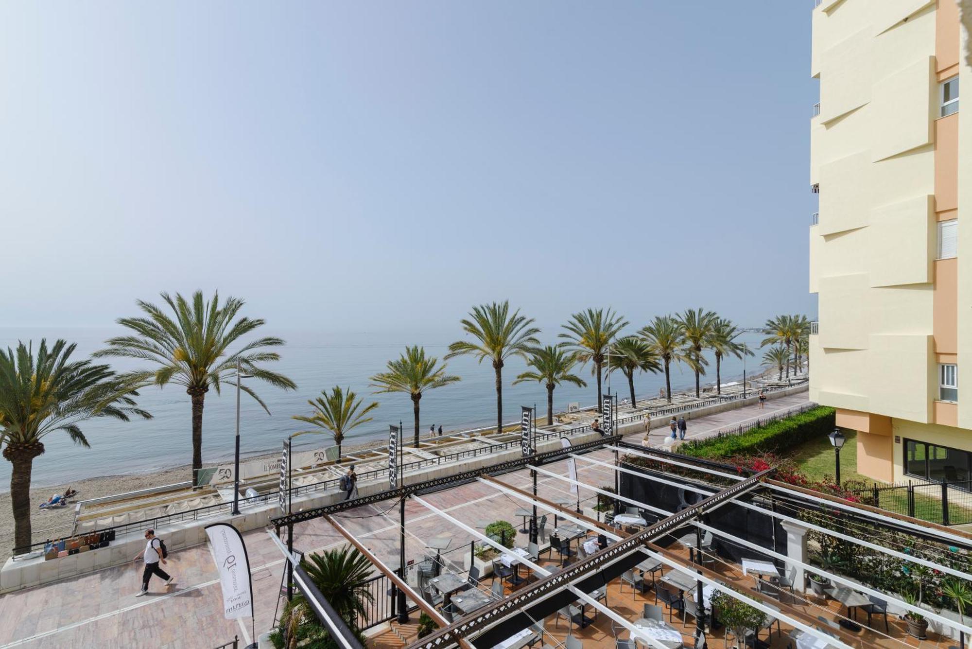 Sea Front Apartment In Marbella Center Exterior foto