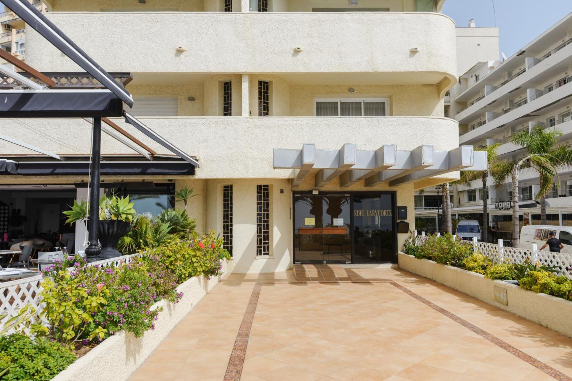 Sea Front Apartment In Marbella Center Exterior foto